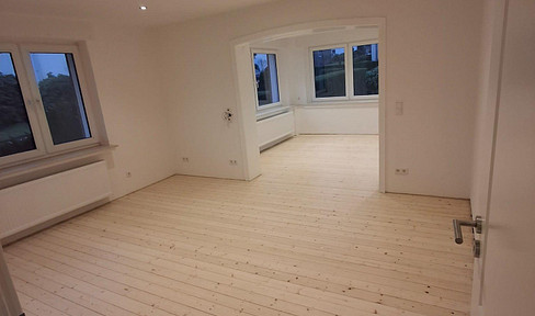 NEW move-in renovated 3-4 room ground floor apartment 107m2 winter garden XXL garden