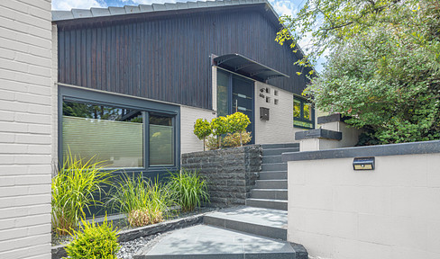 Unique architect's house with LWWP from 2024