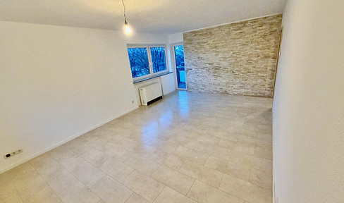 Large 4-room apartment with balcony in Gummersbach available immediately