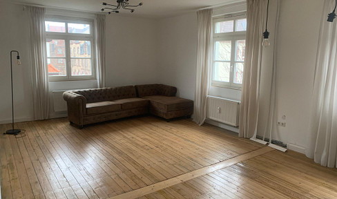 Beautiful 2-room apartment in a central location - Friedrich-Ebert-Str.