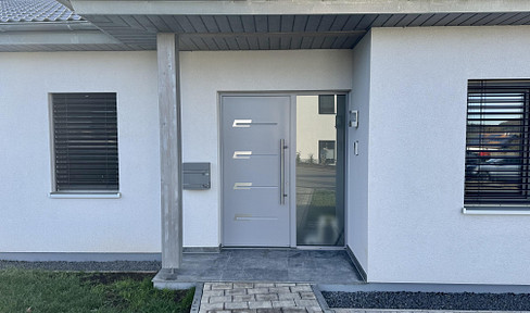 Premium-Bungalow (BJ 2023) Massivbau Energiesparhaus Gehobene Ausstattung Toplage Privatverkauf