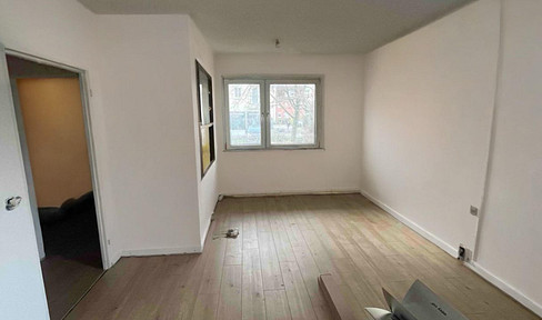 Bright 1-room apartment with fitted kitchen in Bernau near Berlin - freshly renovated