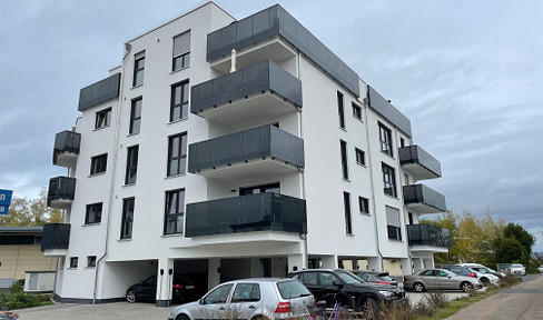 Exclusive, as-new 2-room apartment with luxurious interior and fitted kitchen in Koblenz-Metternich