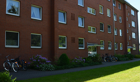 Very nice, well-designed and quiet 2-room apartment with balcony in St. Jürgen