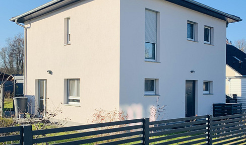 Idyllisches, modernes Einfamilienhaus (4 Jahre) in Beeskow Stadt
