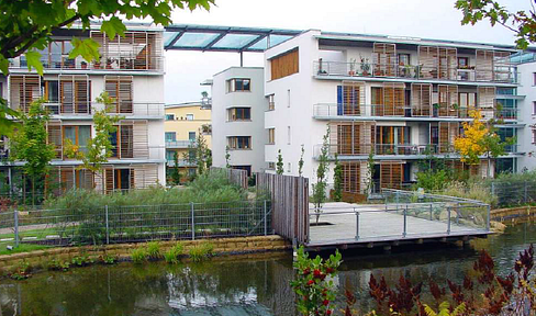 Sunny 3-room apartment with a view of the lake near Expo