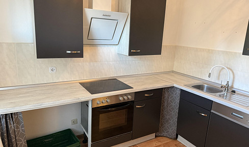 Beautiful 3-room apartment with fitted kitchen and balcony