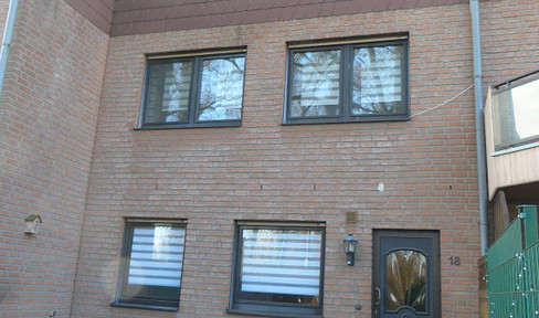 Attractive mid-terrace house in Dorsten-Hardt