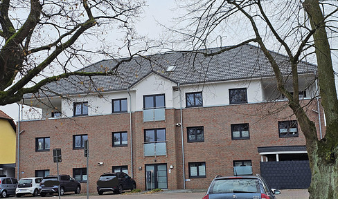 Brand new 2-room ground floor apartment with fitted kitchen + garden, available without commission.