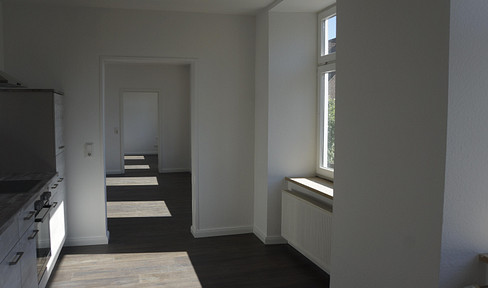 ** Highlight Altstadt ** zwischen Dom und Hafen ** 3 Zi WHG lichtdurchflutet - Parkplatz - WG