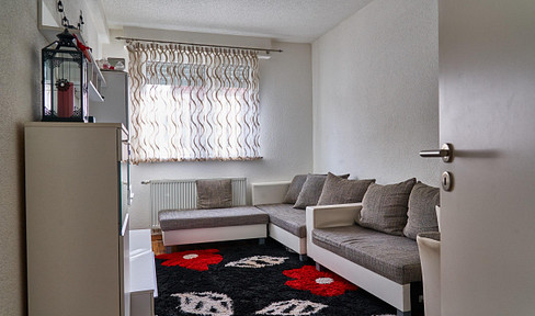 Bright 3.5-room rental apartment (65 m²) in a prime city center location