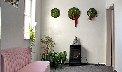 125 qm Büro / Praxis/ Böblingen Mitte Aufteilbar Untervermietung gestattet somit evtl. " PLUS"