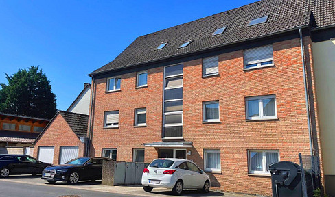 Schöne 3-Zi.-Wohnung in Paderborn Schloß Neuhaus, ruhige Lage, DG