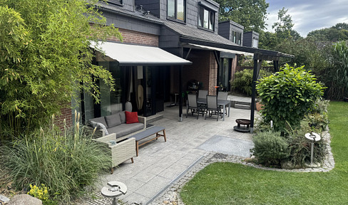 Stadtnah, großzügig, ruhig. Raum zum Leben und Arbeiten. Exklusives Architektenhaus - Provisionsfrei