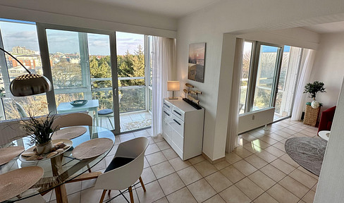 Above the rooftops of Duhnen, exclusive 51 sqm 2-room apartment with sea view directly on the beach