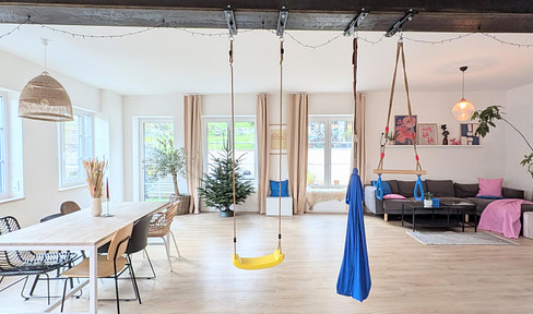 Exclusive family oasis in a natural location - as-new living at the highest level