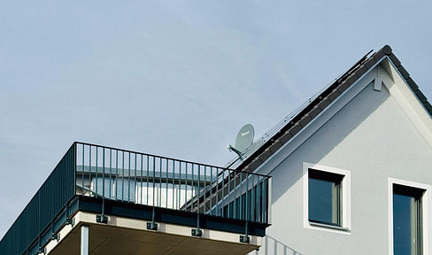 3-room attic apartment in modern apartment building in Emmendingen Windenreute with elevator