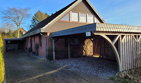 3-room attic apartment with balcony in 23715 Hutzfeld from private owner - completely modernized !