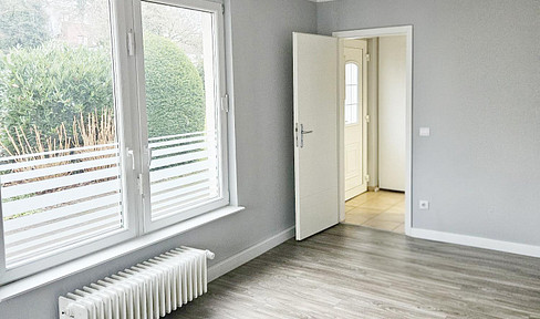 Helles 1-Zimmer-Haus mit Alleinlage und zentral gelegen