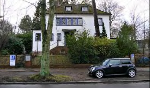 Büro und Praxis gebäude