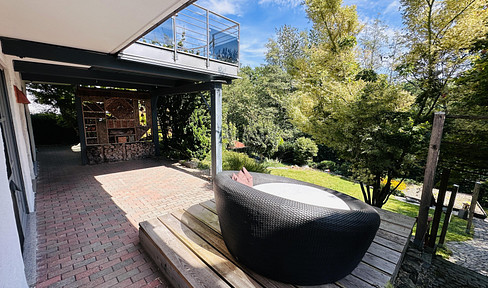 Charming detached house with granny apartment - your new home in a quiet location