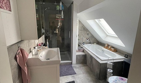 3 Zimmerwohnung Dachgeschosswohnung in Römerberg/ Heiligenstein