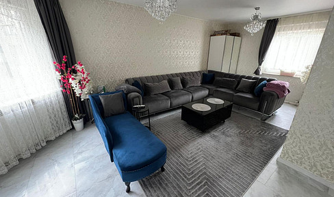 Großzügige helle 4 Zimmer Wohnung in Frankfurt/Sossenheim