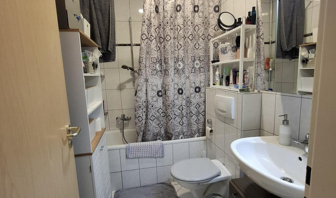 Helle 2-Zimmer Wohnung mit Balkon und EBK Offenbach Stadtmitte!