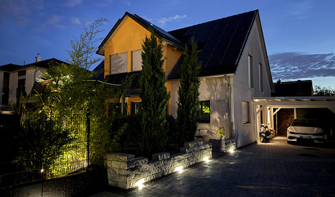 Detached family home with around 500 m² plot in a quiet location and beautiful garden