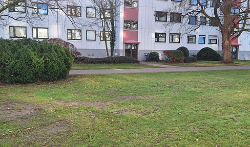 4-room condominium in Altwarmbüchen - commission-free without estate agent