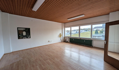 Office in the Passau-Heining industrial estate