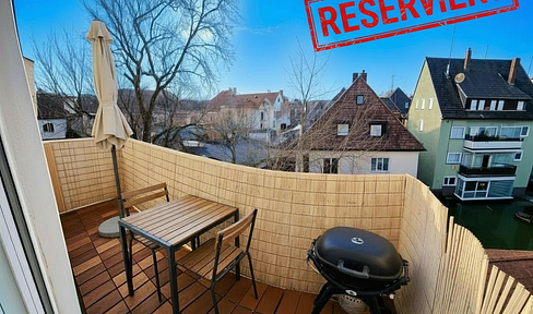 Bright and beautiful 3-room apartment in the attic, located in the city center - RESERVED!!!