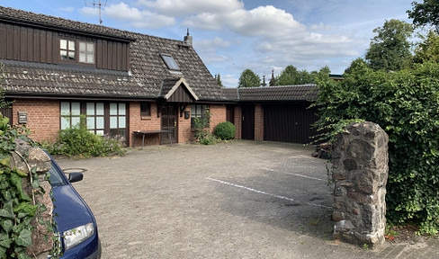 Well-kept maisonette apartment in Hollenstedt - 68 m², quiet location, full bathroom, new heating system