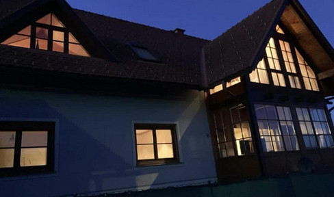 Zweifamilienhaus zu Verkaufen