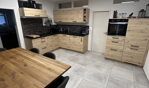 Modernisierte 2 Zimmer Wohnung im Zentrum von Hengersberg