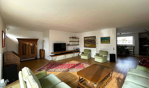 4 room apartment, furnished, typical bungalow style, very good residential area [Westend]