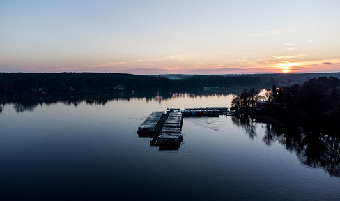 Sandkasten, Gemüsegarten, Grillkohle - Ein Bauplatz für alle Kapitel des Familienlebens