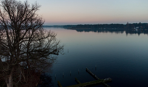 2 ready-to-build plots near the lake! A building site for all chapters of family life