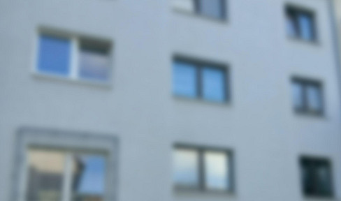 Apartment building with 12 rooms in Essen-Bochold