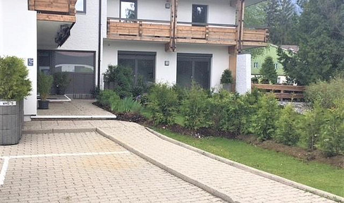 EIN HERZ FÜR INDIVIDUALISTEN! Ringsum Berge und Natur.