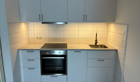 2-Zimmer-Wohnung mit Balkon & neuer Einbauküche