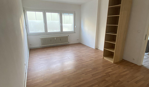 2.5 room apartment office city center 65sqm commission-free with parking space