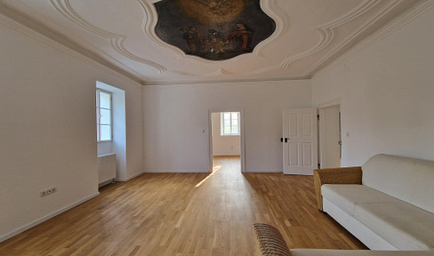 RESERVIERT !  Einmalig in Salzburg! 3 Zimmer Wohnung im historischen Mühlengut zu Glas