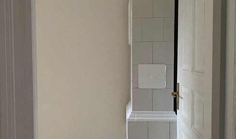 Körner-Kiez: 2-room apartment in an old building