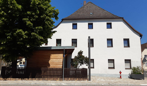 Spacious 4-room apartment ideal as a shared flat for students or assembly workers