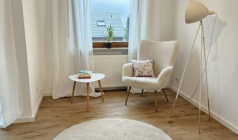 House with 5 rooms, a terrace, and a garage, available without any brokerage fees or commission.