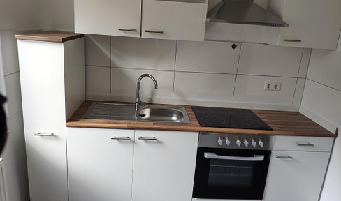 Charming 1-room apartment in a central location in Wuppertal-Elberfeld with EBK