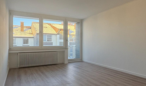 Modern 3-room apartment with new bathroom, balcony and cellar - family-friendly in Waldbröl