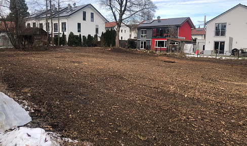 Provisionsfrei: Baureifes Grundstück am Ammersee – 987 m², erschlossen, kein Altbestand.