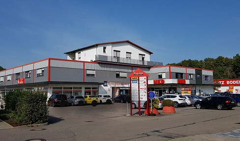 Helle Büro-/Praxisräume 110 qm in bester Lage